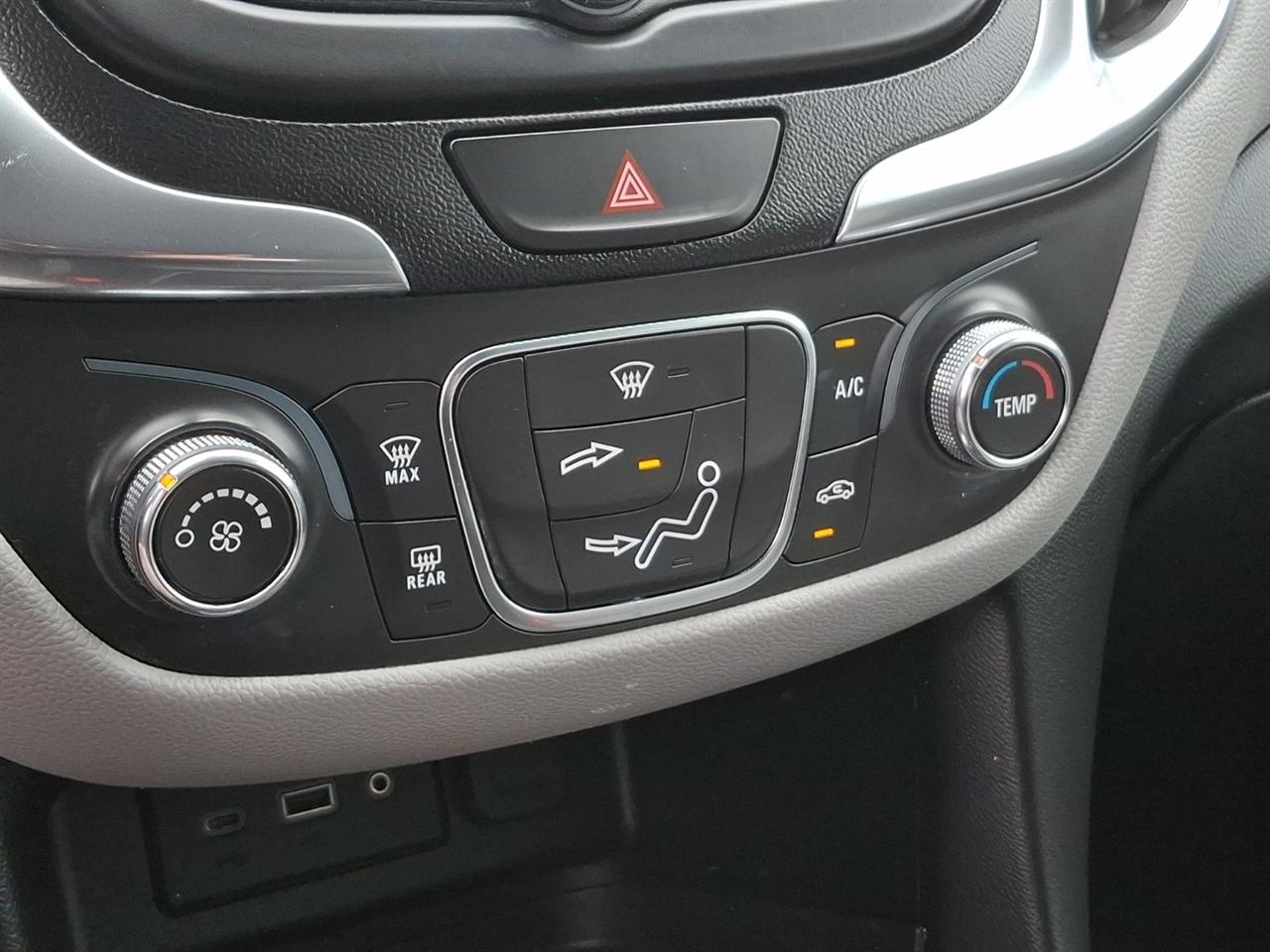 Chevrolet Equinox  2021