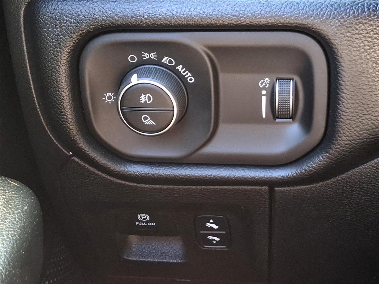 RAM 1500  2020