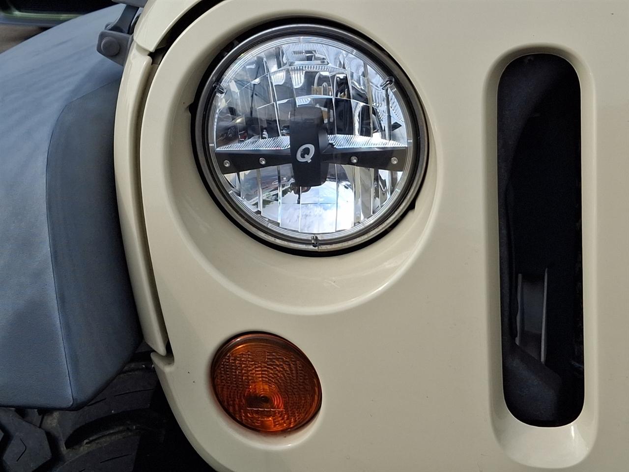 Jeep Wrangler Unlimited  2011