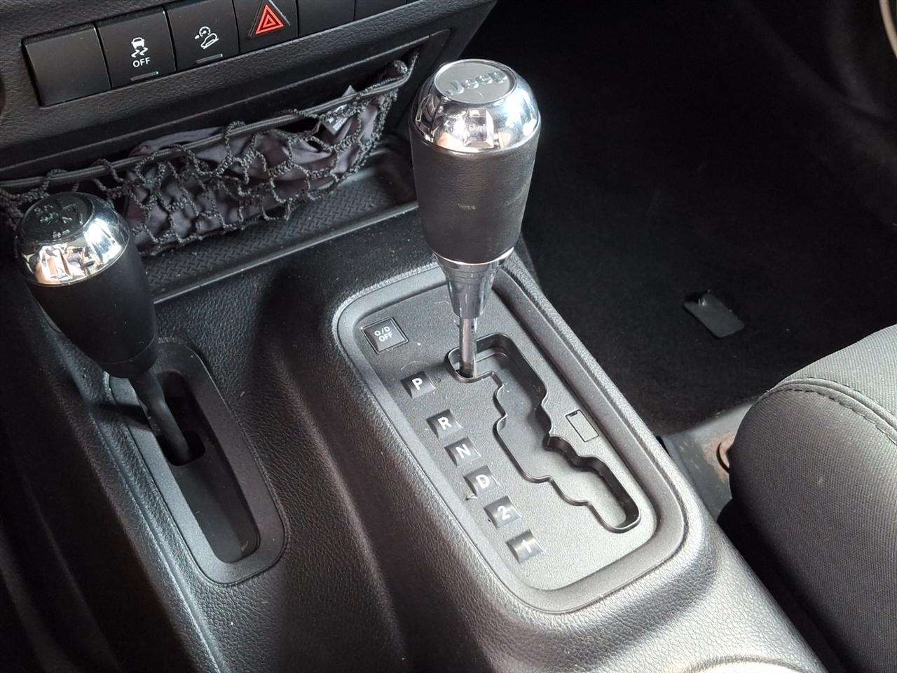 Jeep Wrangler Unlimited  2011