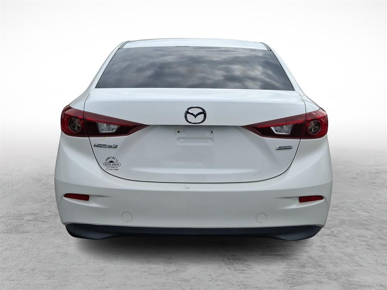 Mazda MAZDA3  2015