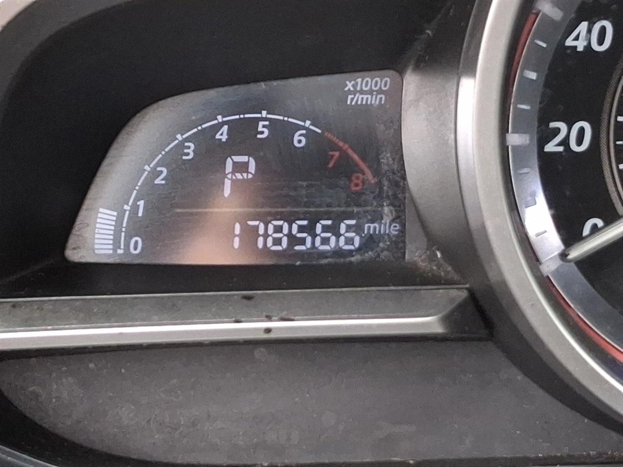 Mazda MAZDA3  2015