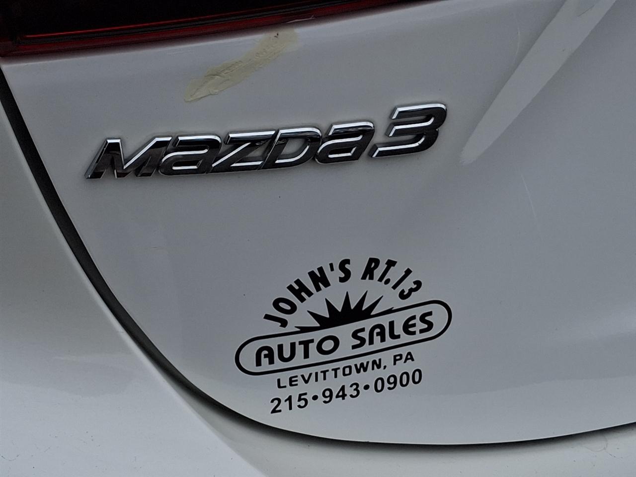 Mazda MAZDA3  2015