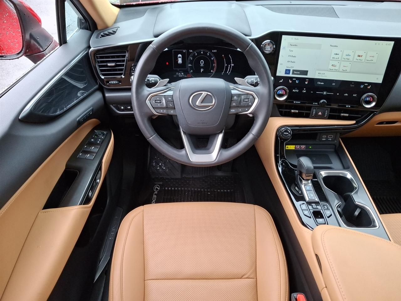 Lexus NX  2024