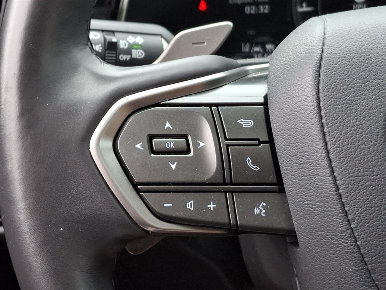 Lexus NX  2024