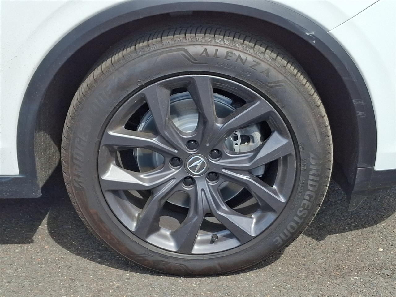 Acura MDX  2023