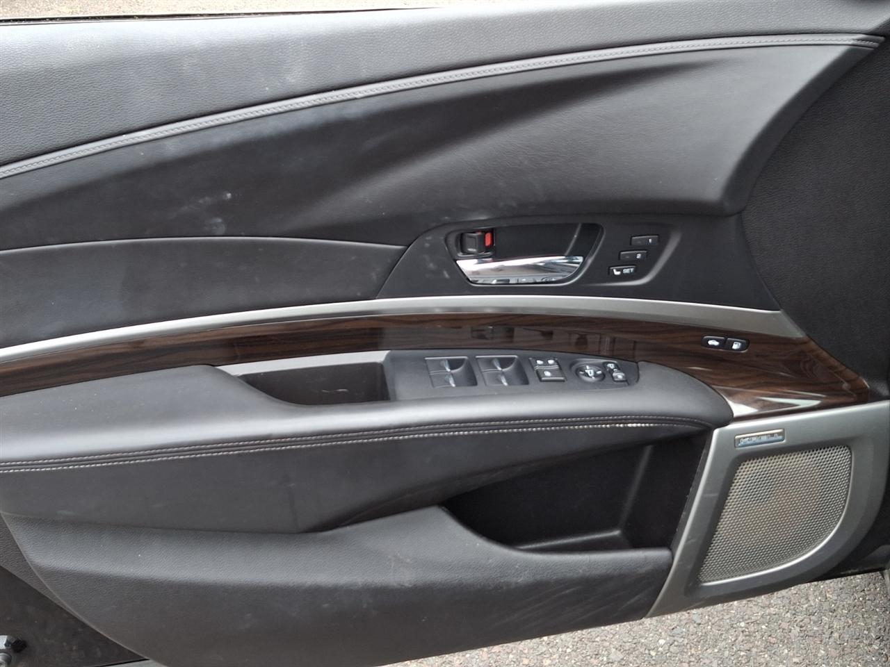 Acura RLX  2014