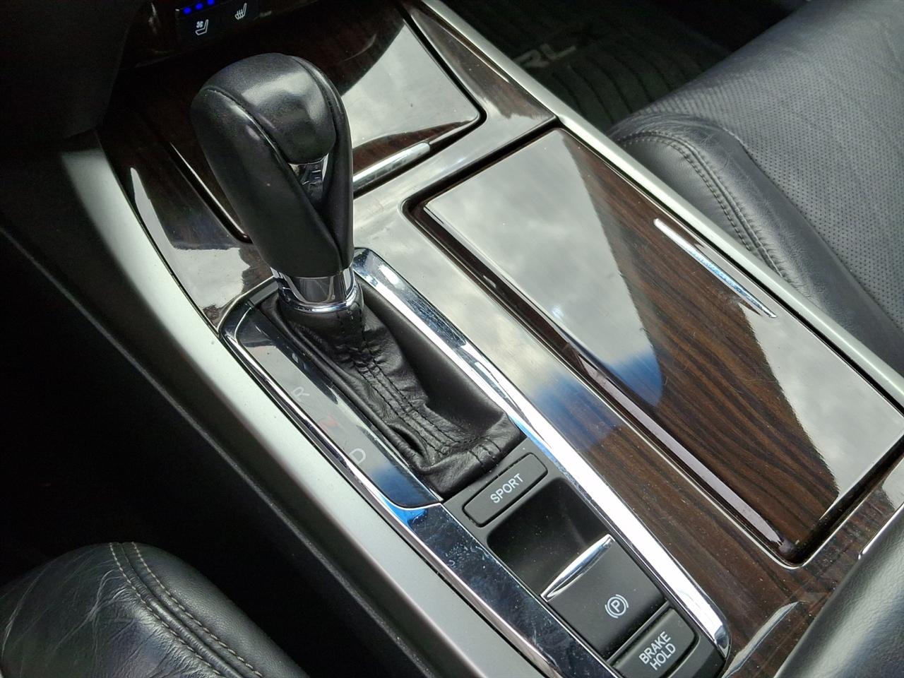 Acura RLX  2014