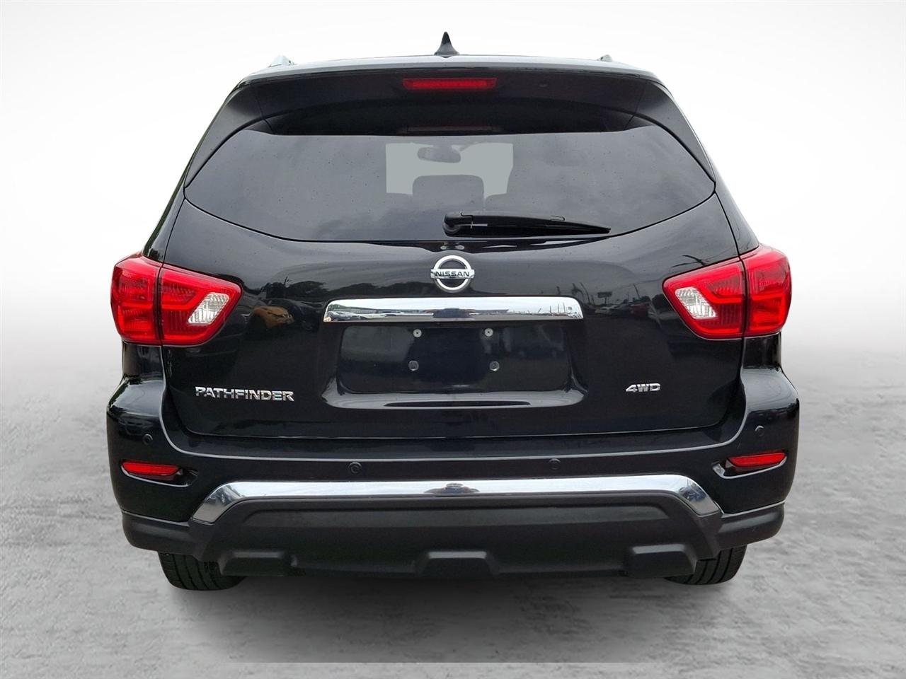 Nissan Pathfinder  2019