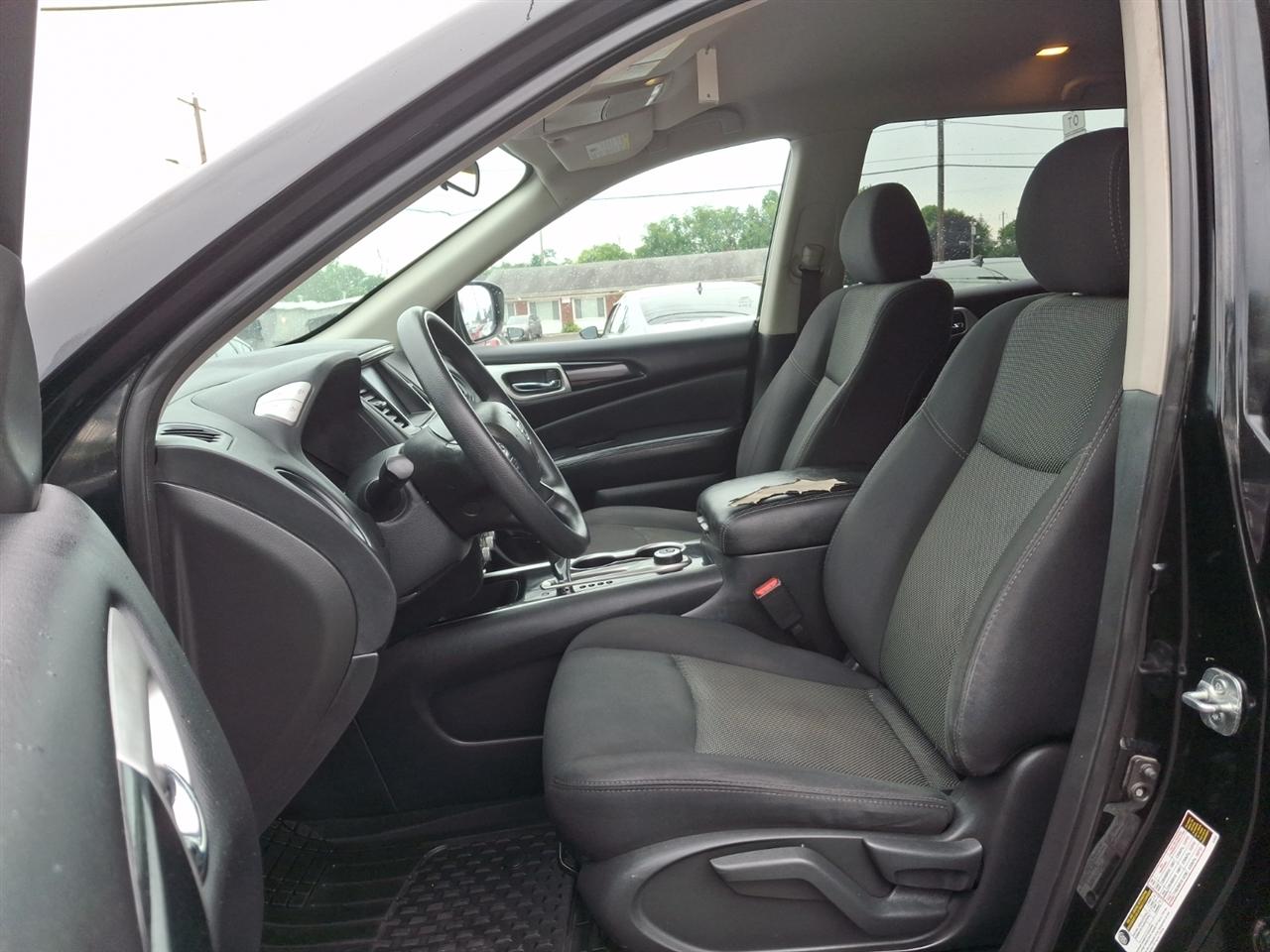 Nissan Pathfinder  2019