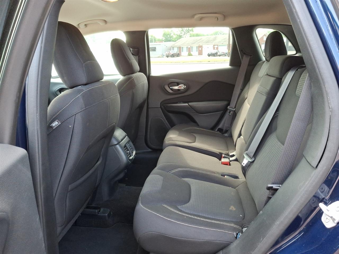Jeep Cherokee  2015