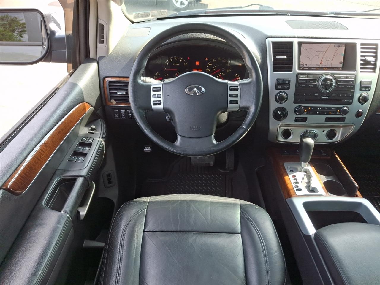 Infiniti QX56  2008