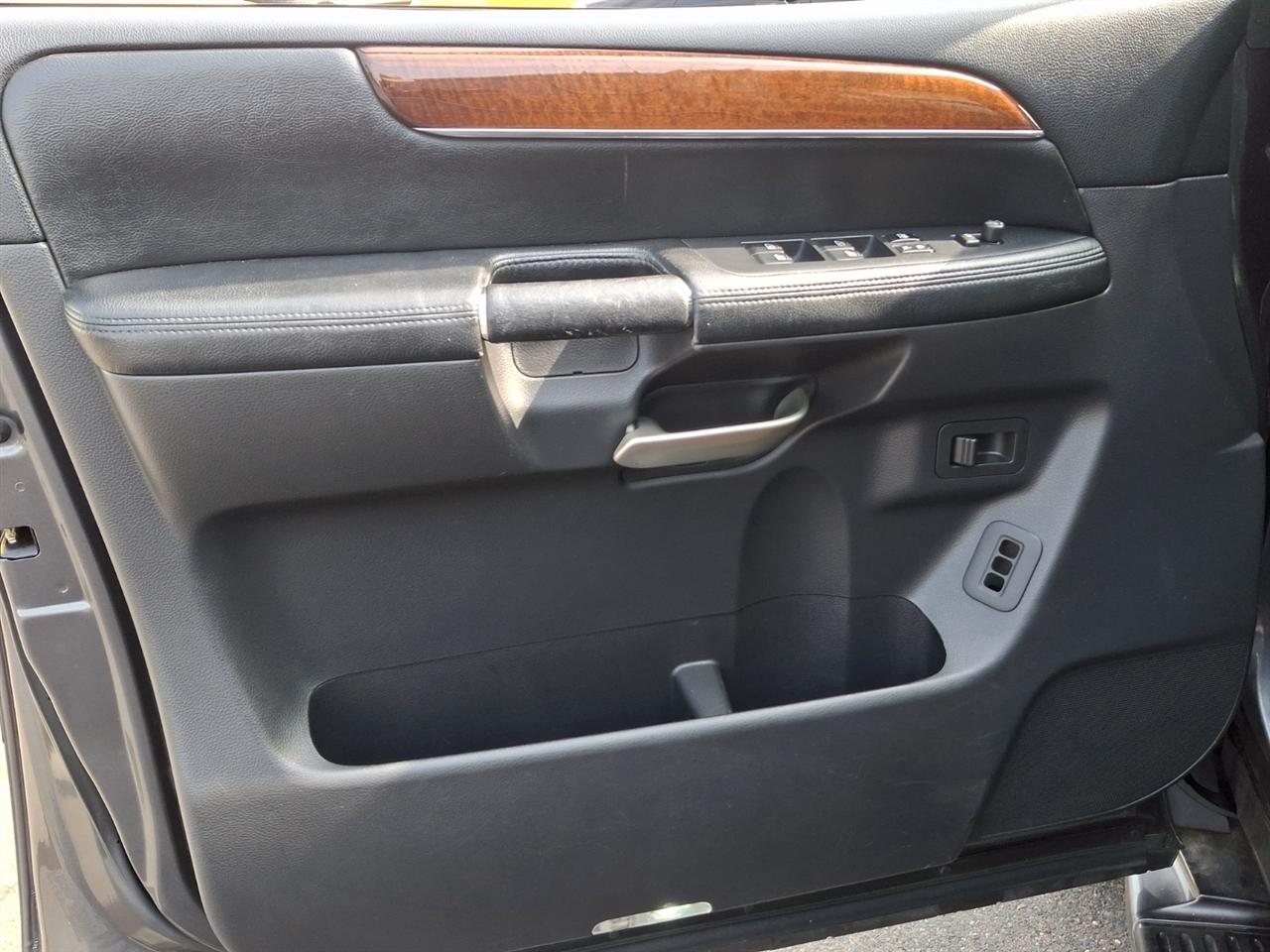 Infiniti QX56  2008