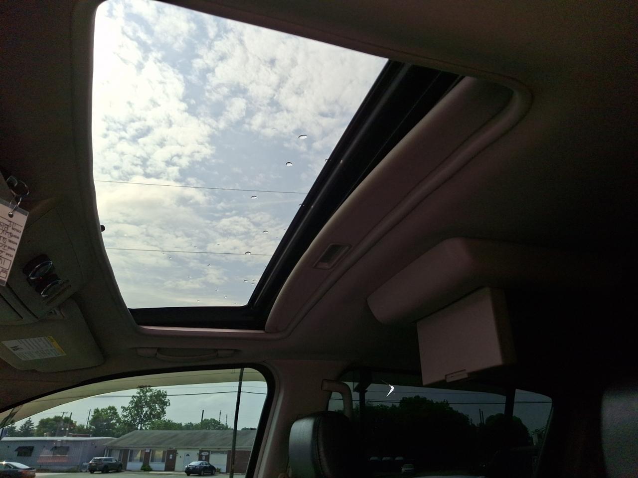 Infiniti QX56  2008