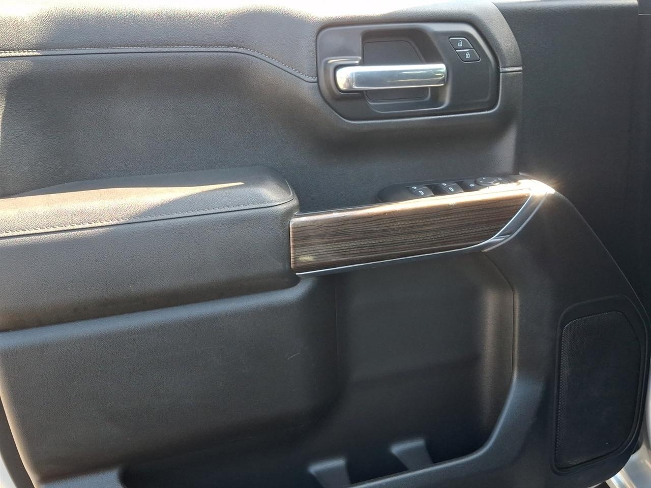 Chevrolet Silverado 1500  2021
