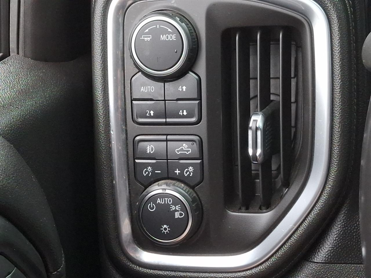 Chevrolet Silverado 1500  2020