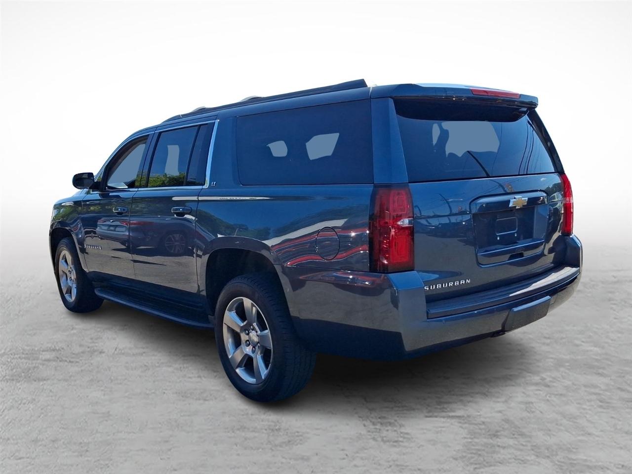 Chevrolet Suburban  2020