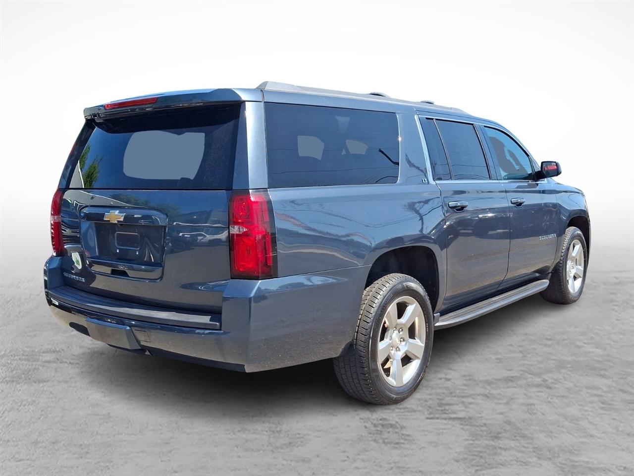 Chevrolet Suburban  2020