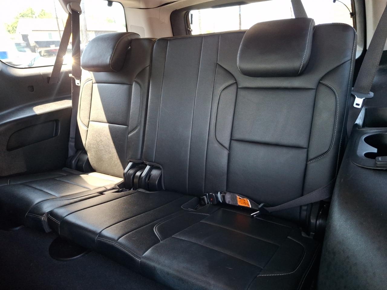 Chevrolet Suburban  2020