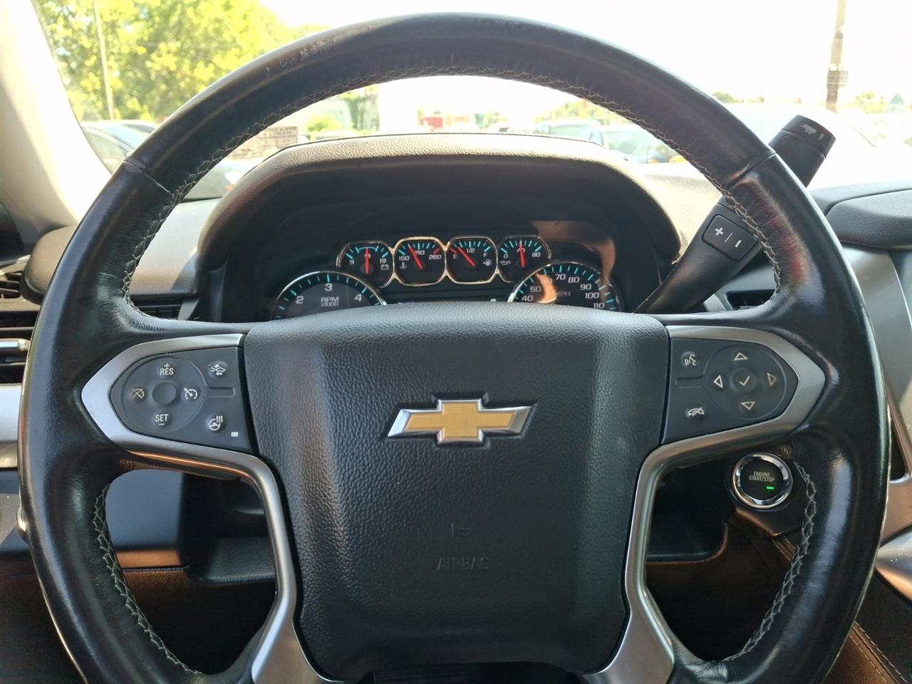 Chevrolet Suburban  2020