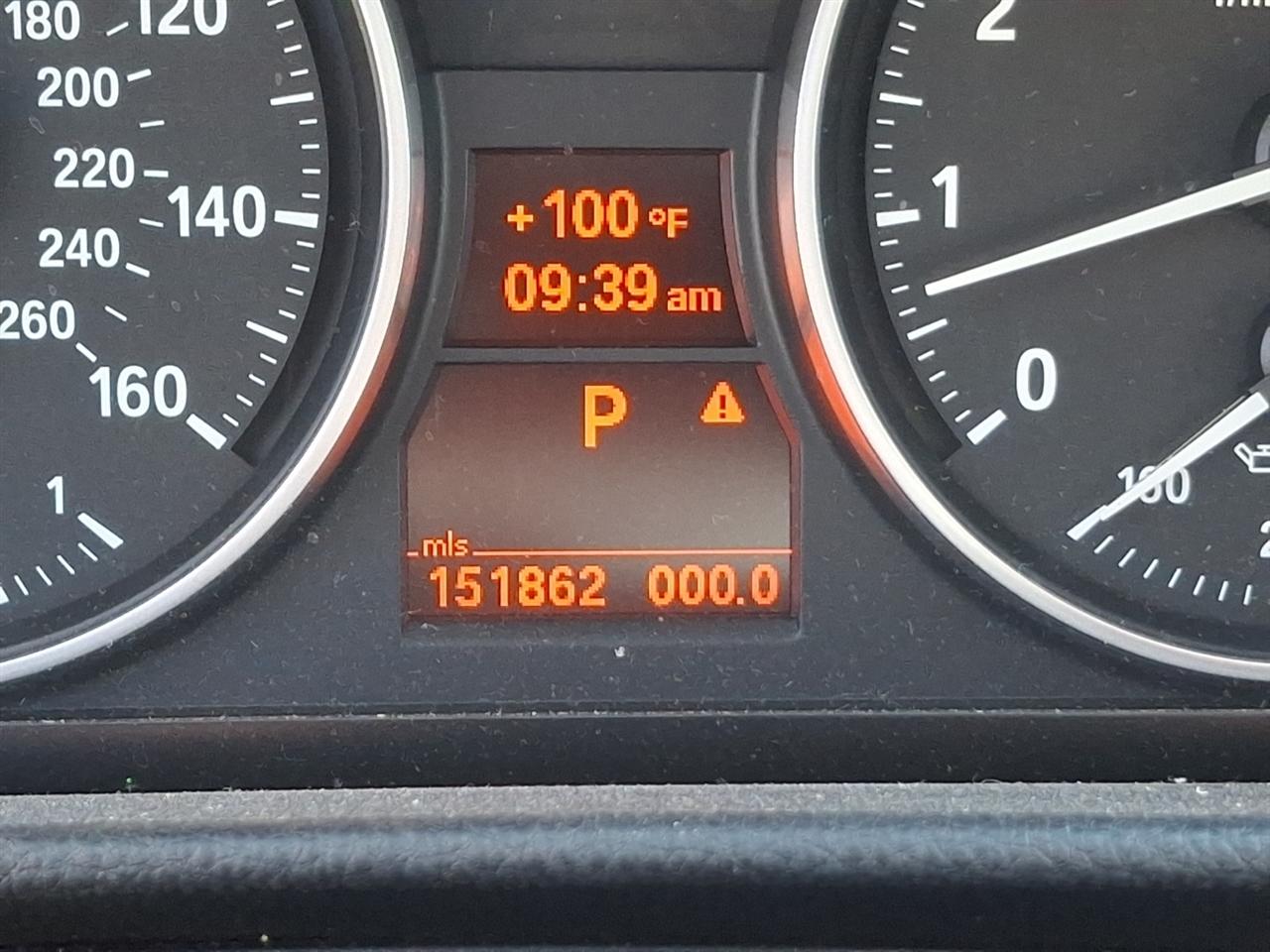 BMW 3 Series  2011