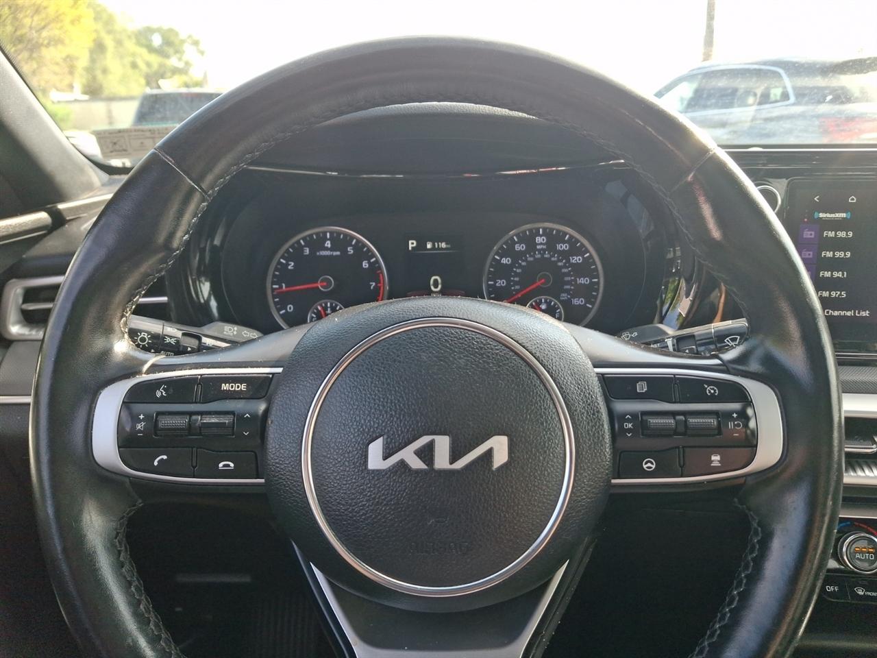 Kia K5  2023