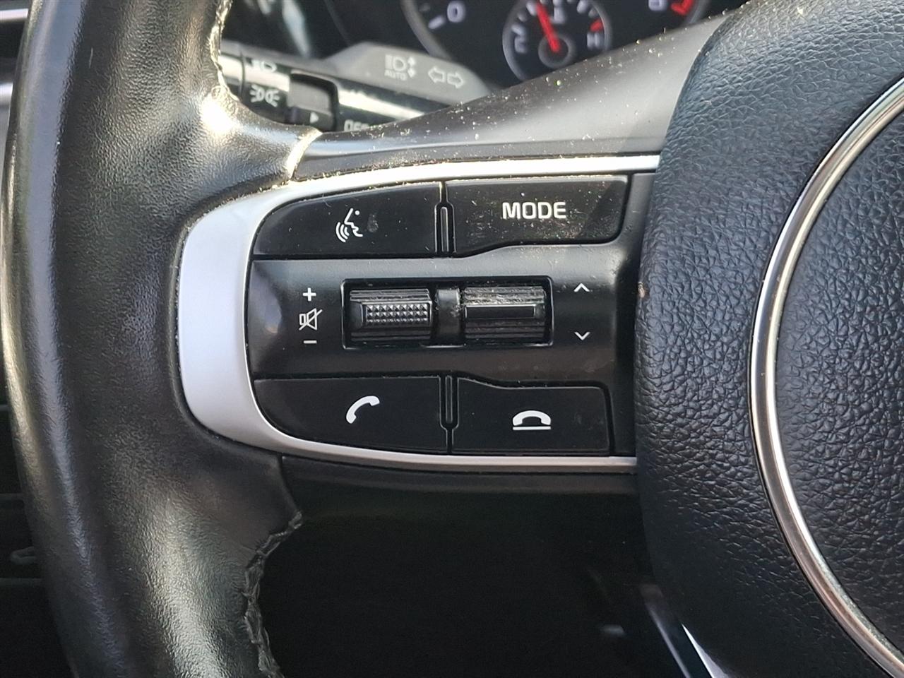 Kia K5  2023