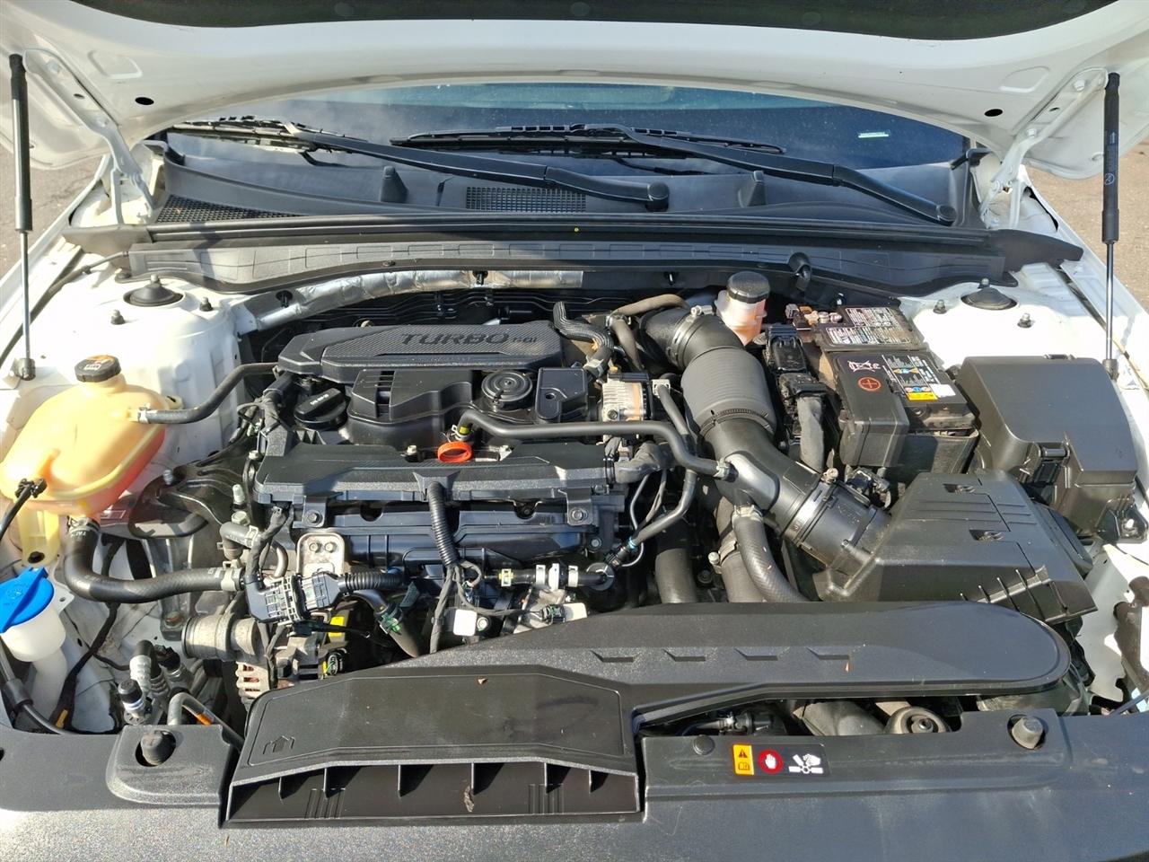 Kia K5  2023