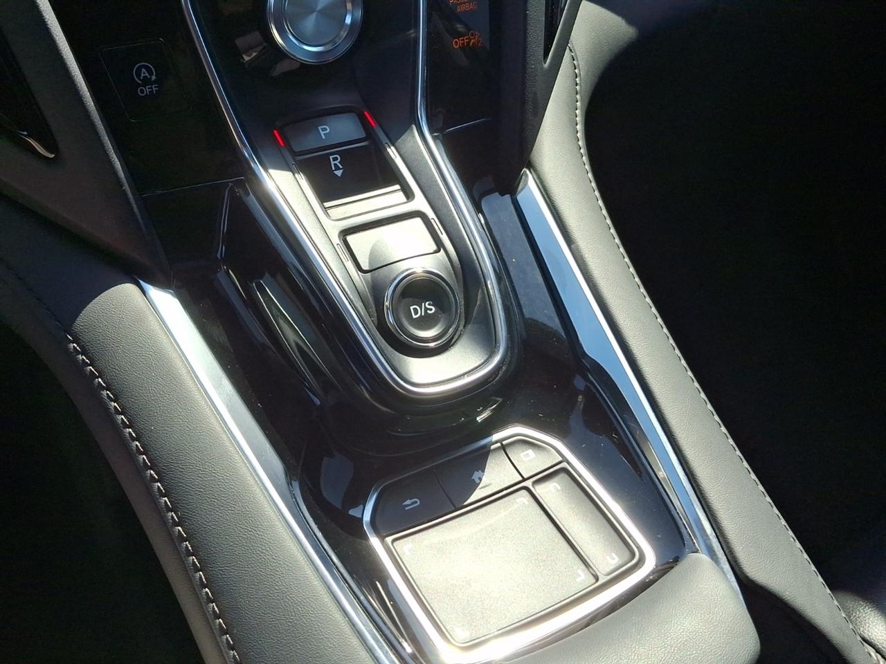 Acura RDX  2023