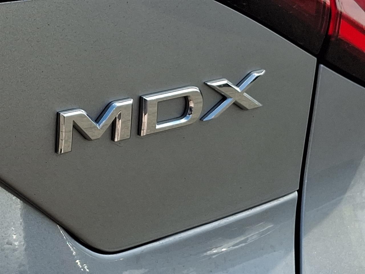Acura MDX  2023