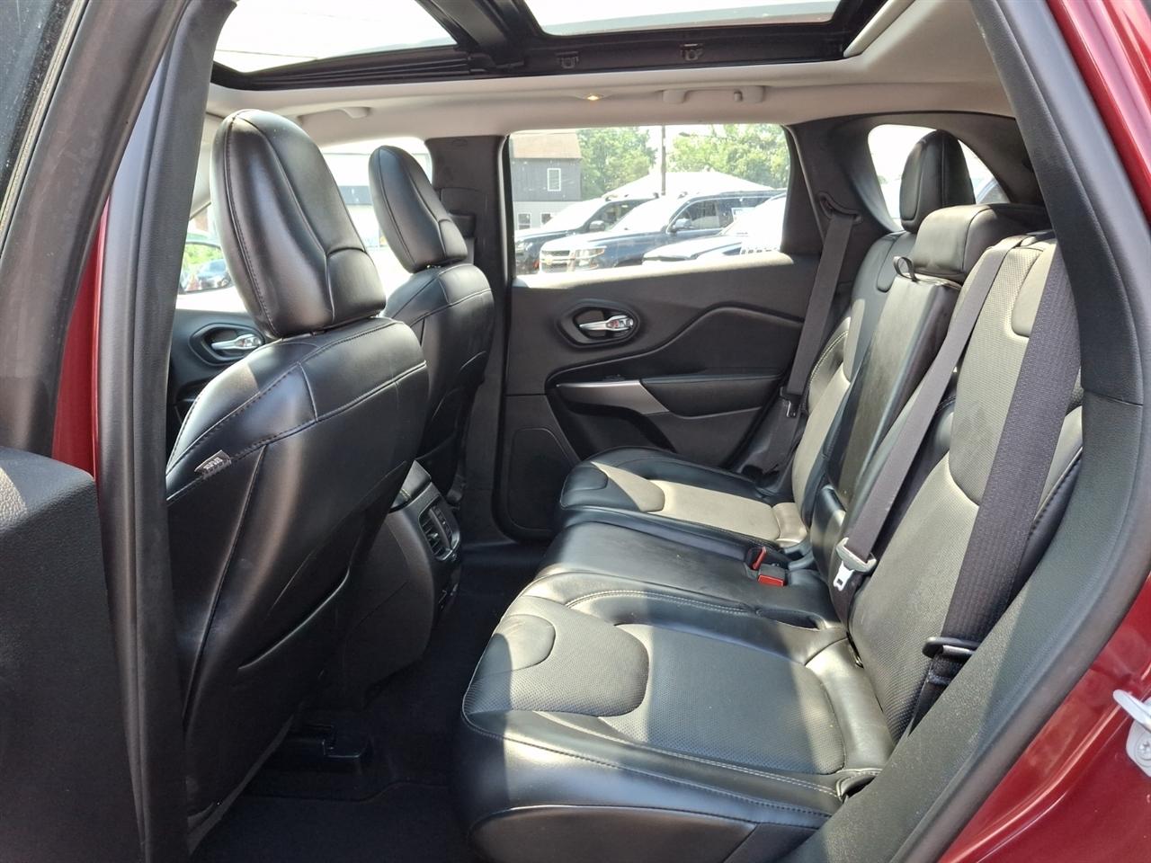 Jeep Cherokee  2019