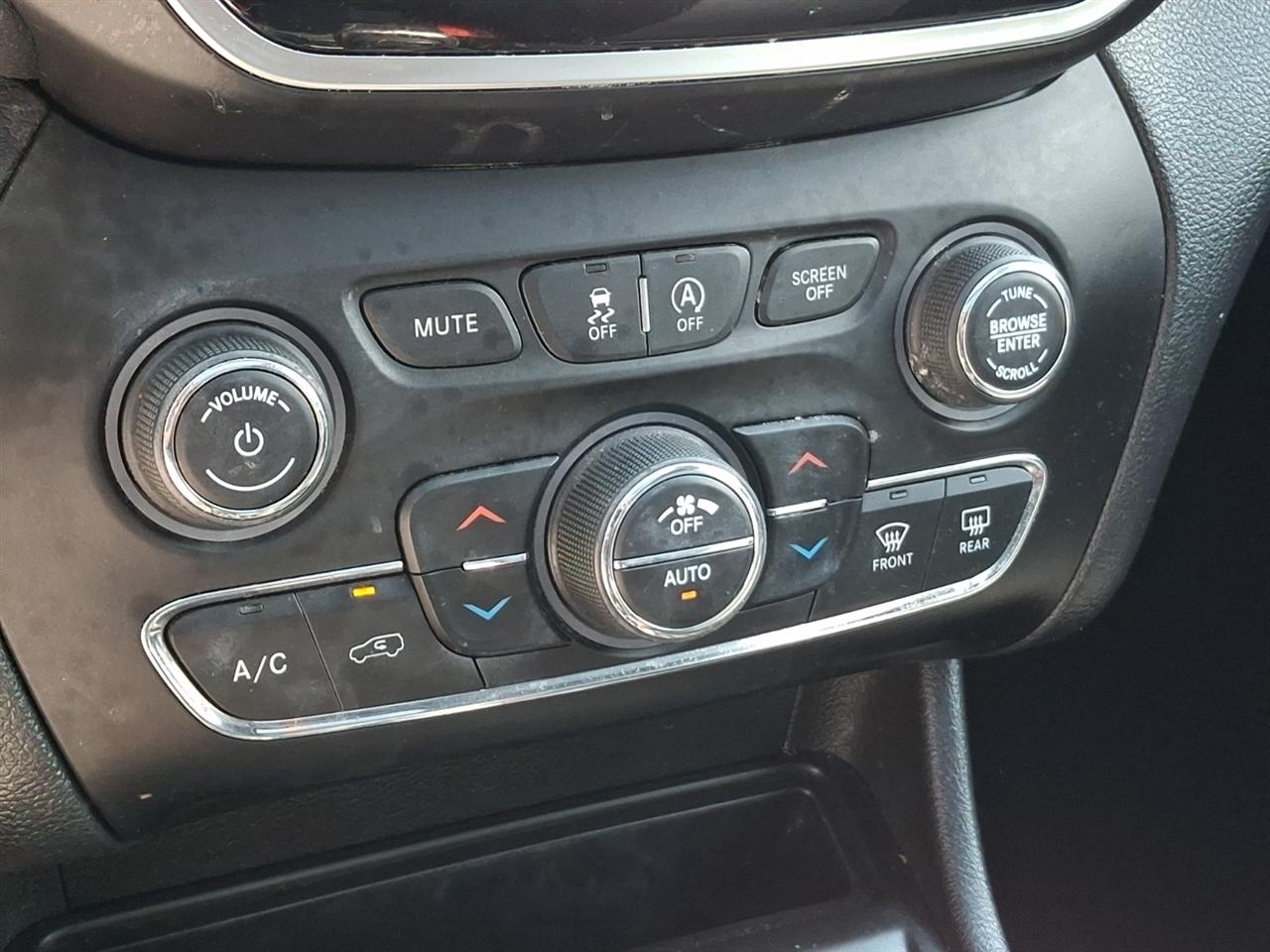 Jeep Cherokee  2019