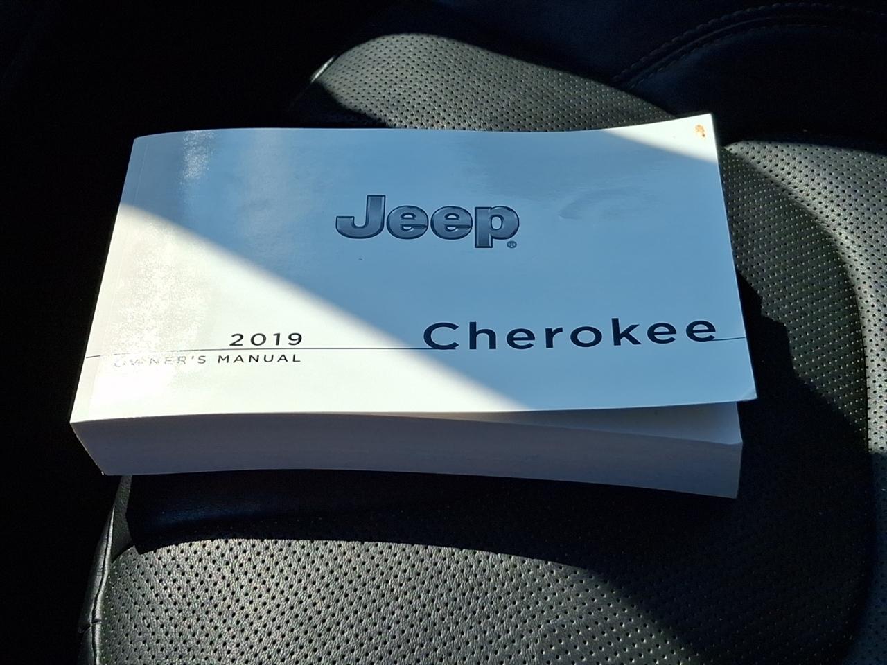 Jeep Cherokee  2019
