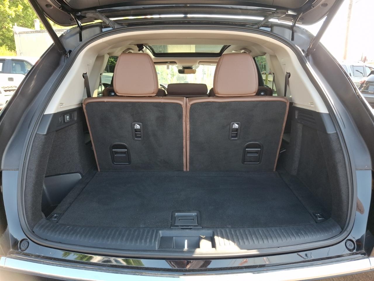 Acura MDX  2024
