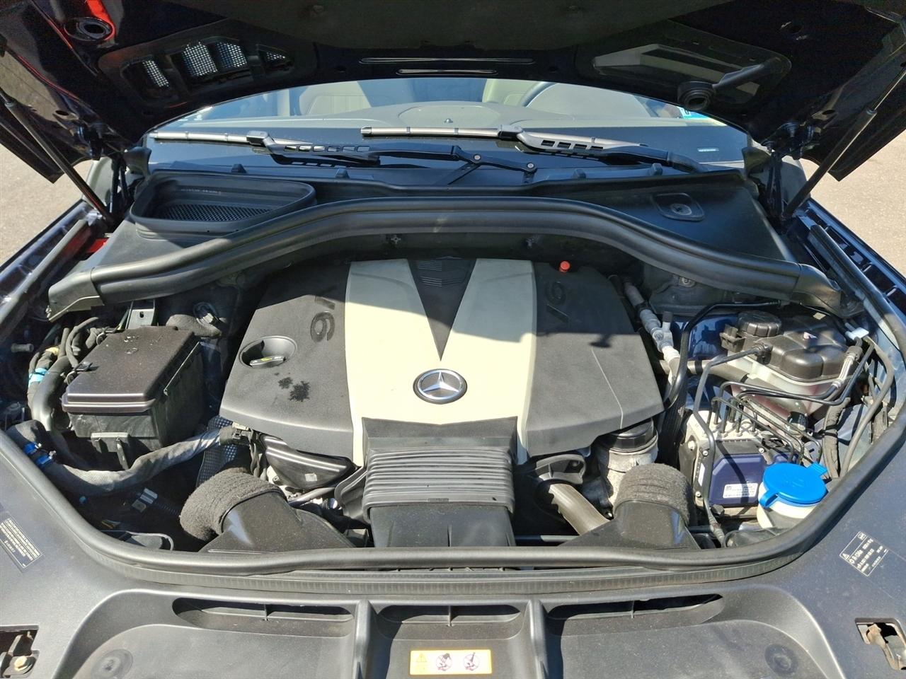 Mercedes-Benz GL-Class  2013