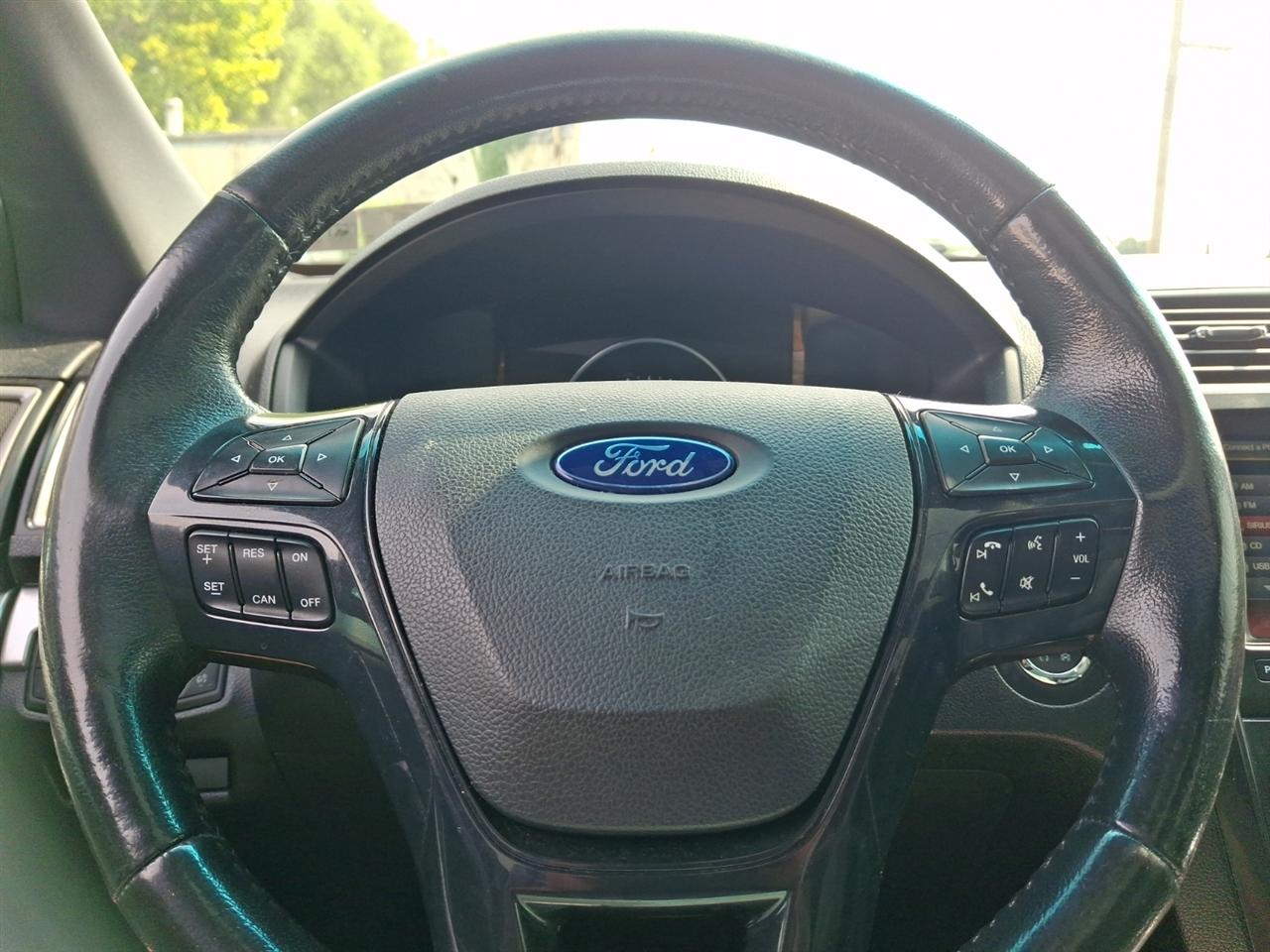 Ford Explorer  2016