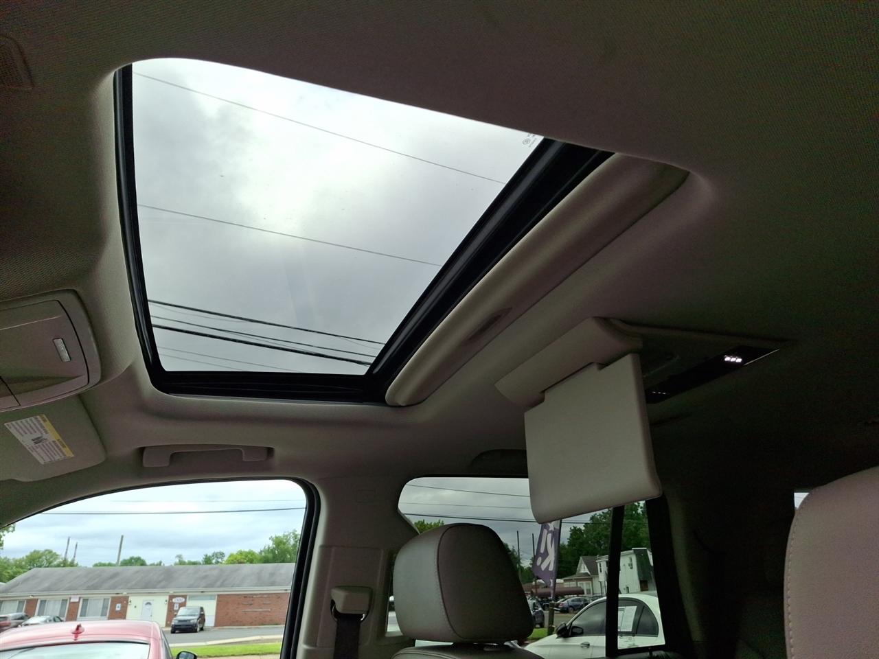 Chevrolet Tahoe  2017