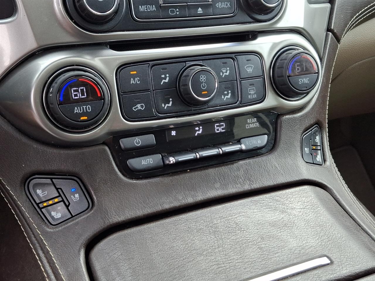 Chevrolet Tahoe  2017