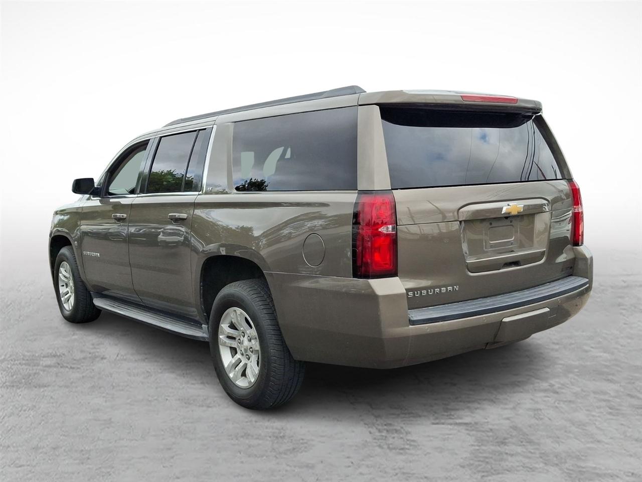 Chevrolet Suburban  2016