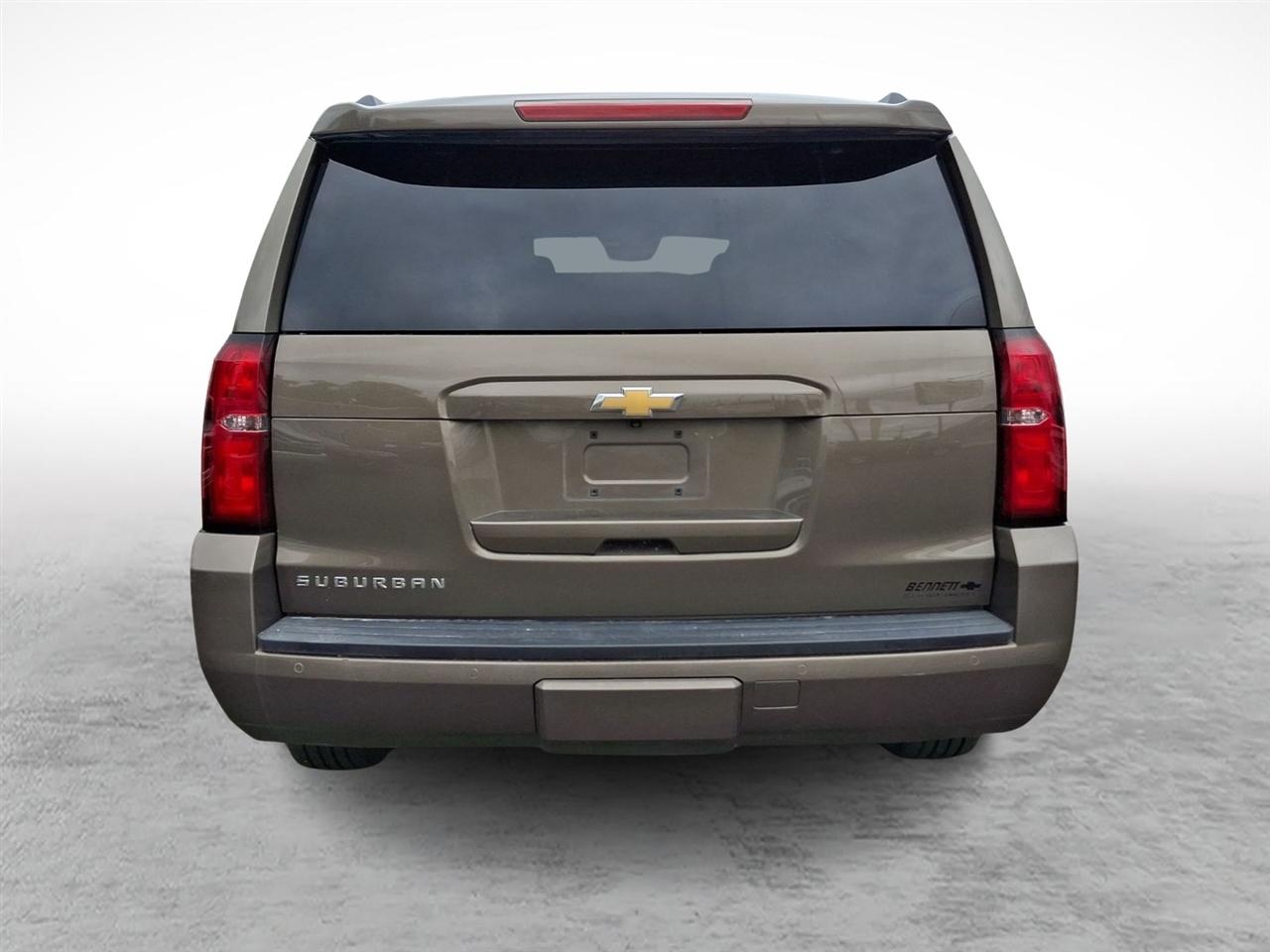 Chevrolet Suburban  2016