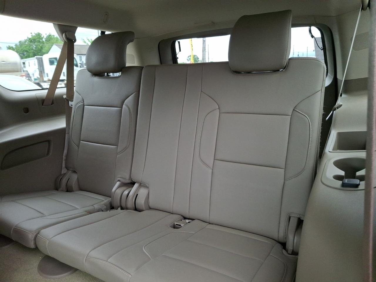 Chevrolet Suburban  2016