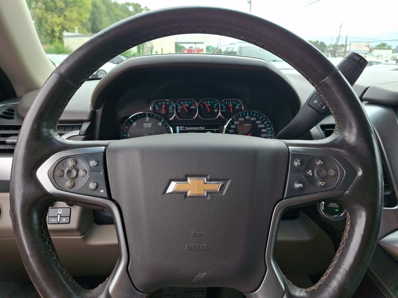 Chevrolet Suburban  2016