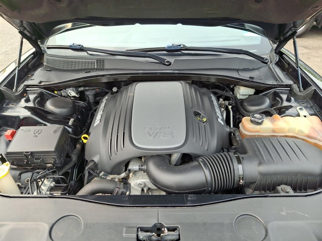Dodge Charger  2012