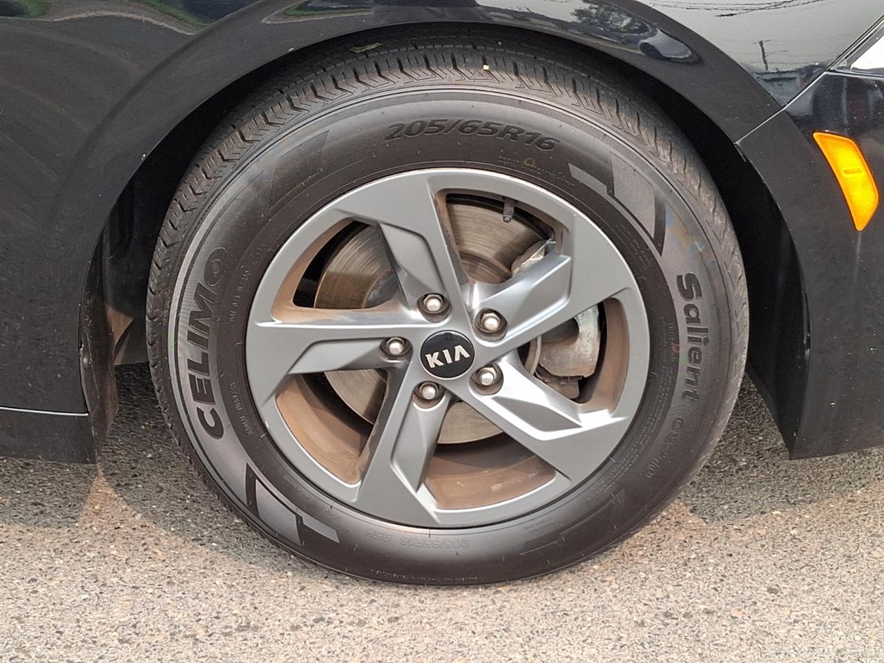 Kia K5  2021