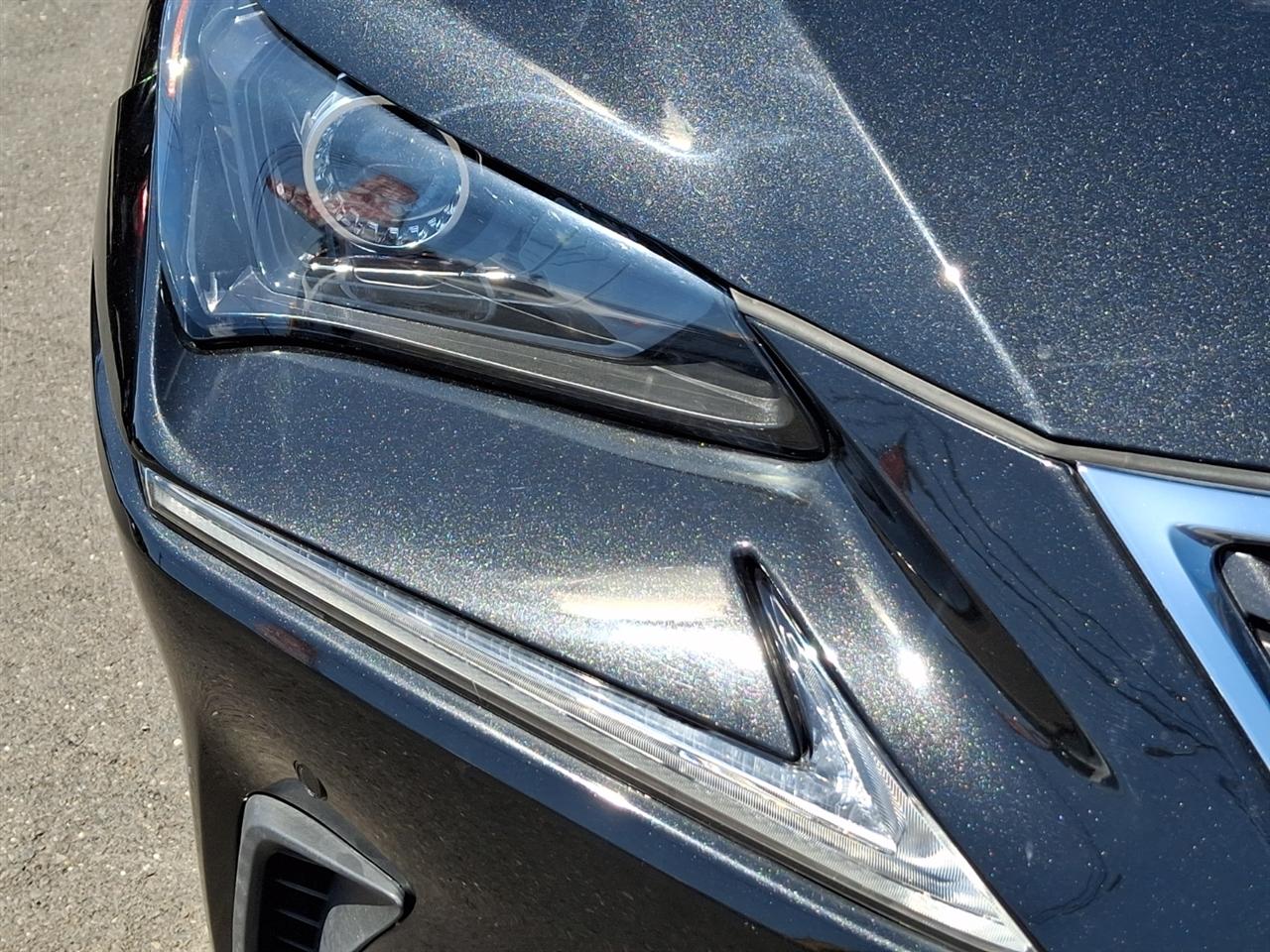 Lexus NX  2020