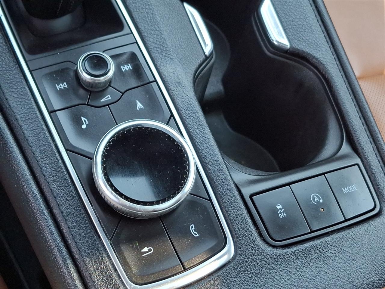 Cadillac XT4  2019
