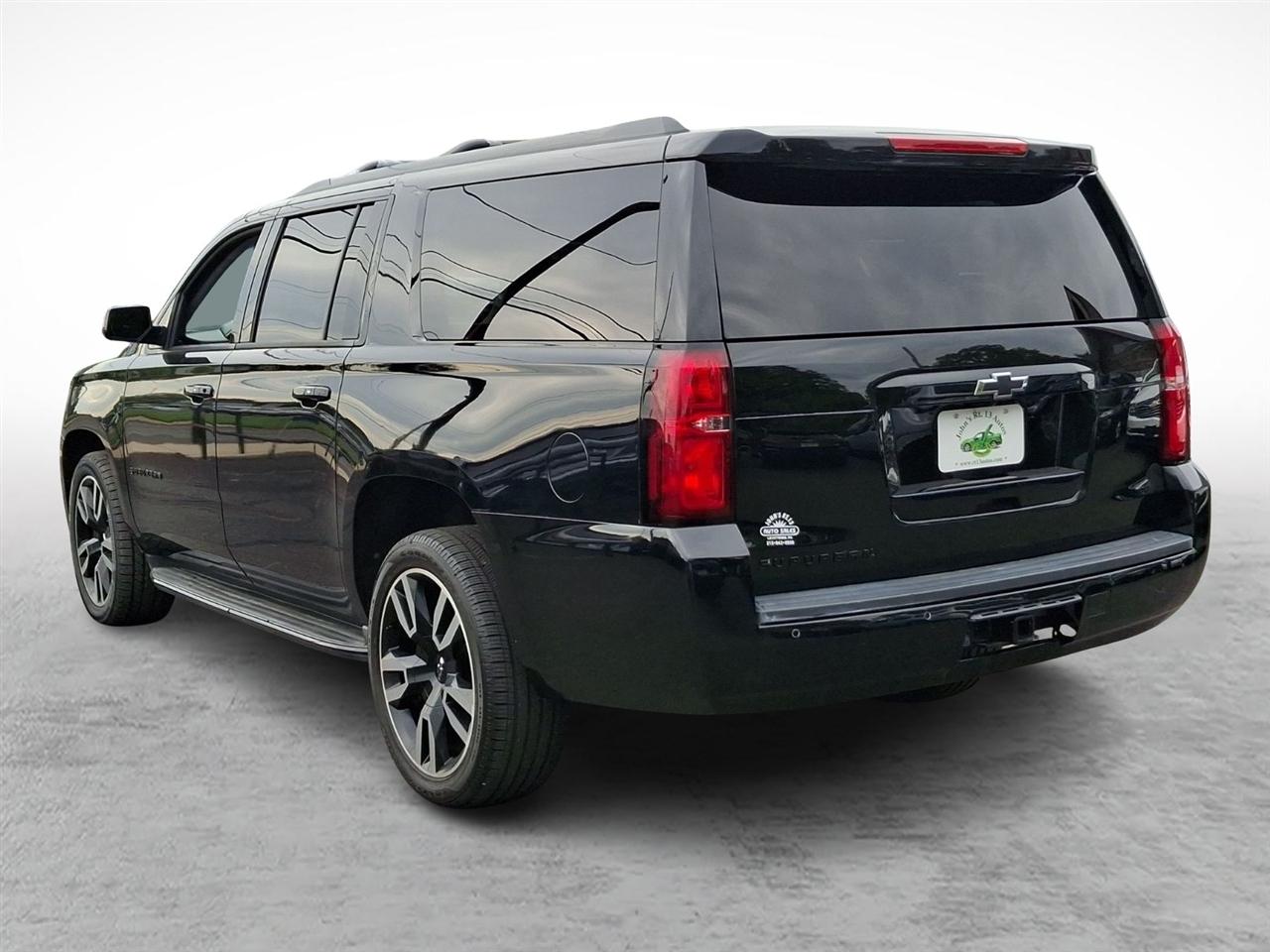 Chevrolet Suburban  2018