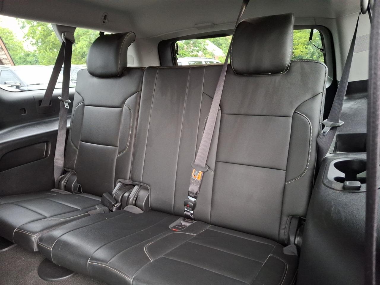 Chevrolet Suburban  2018