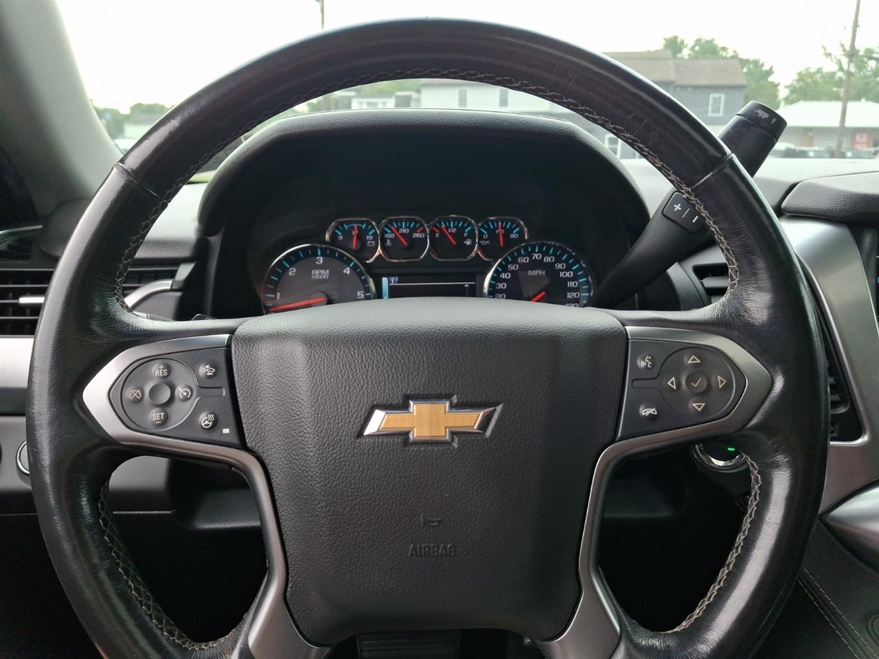 Chevrolet Suburban  2018