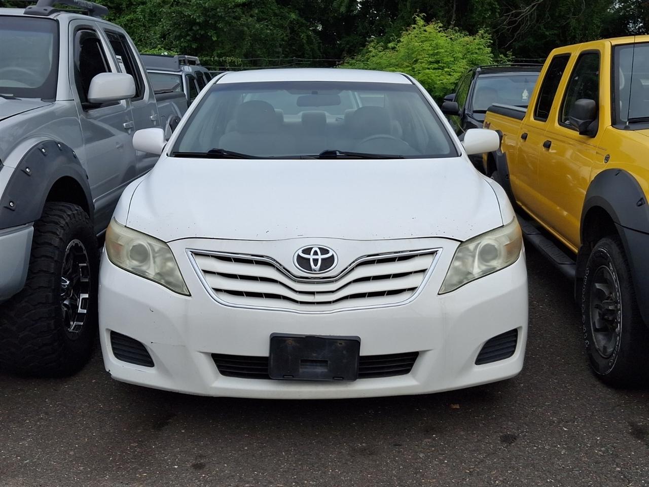 Toyota Camry  2010